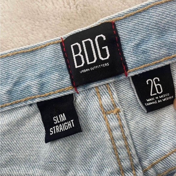 BDG urban outfitters ripped jeans light wash - Picture 2 of 2